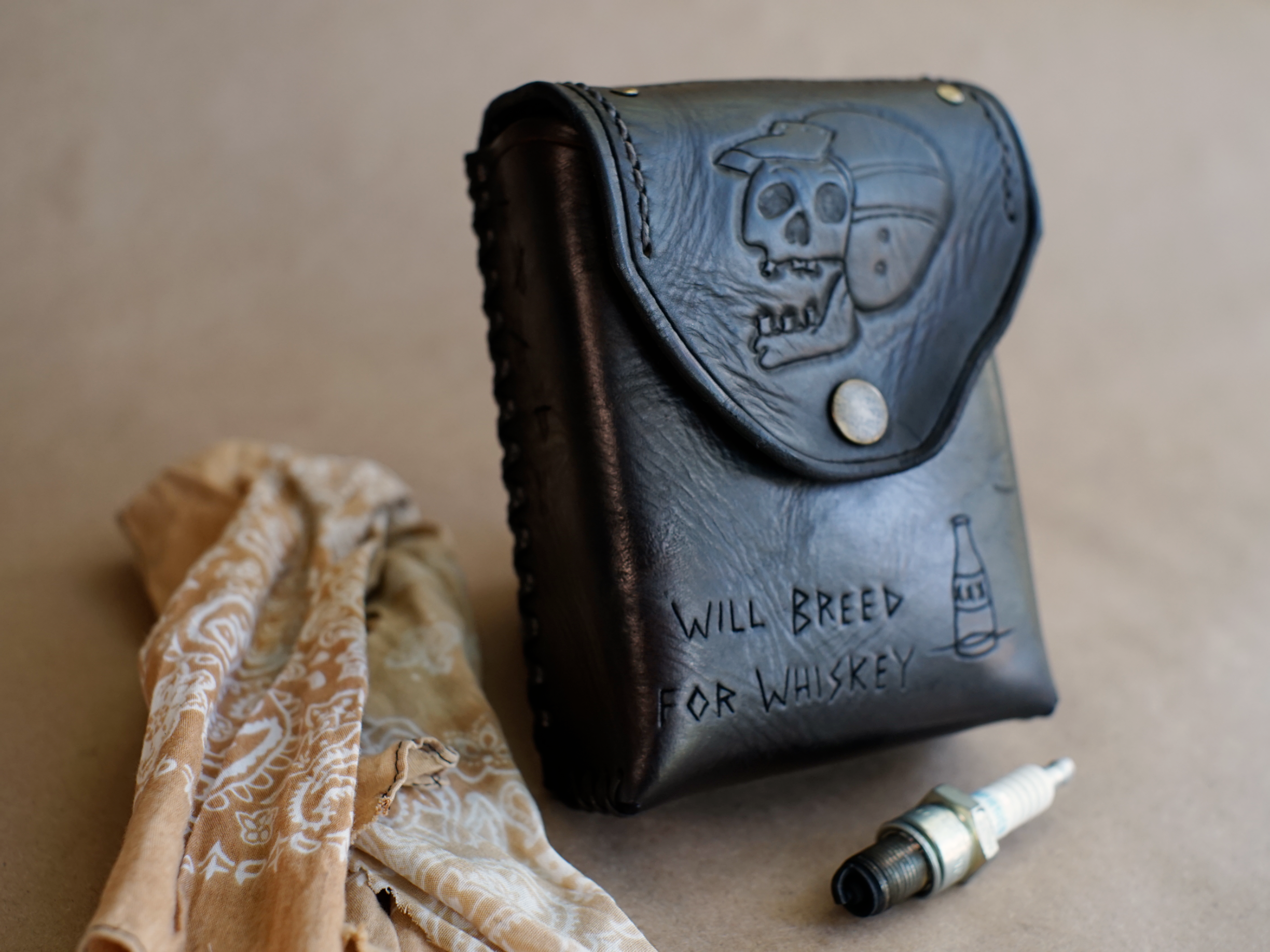 STASH POUCH - Black - Skull