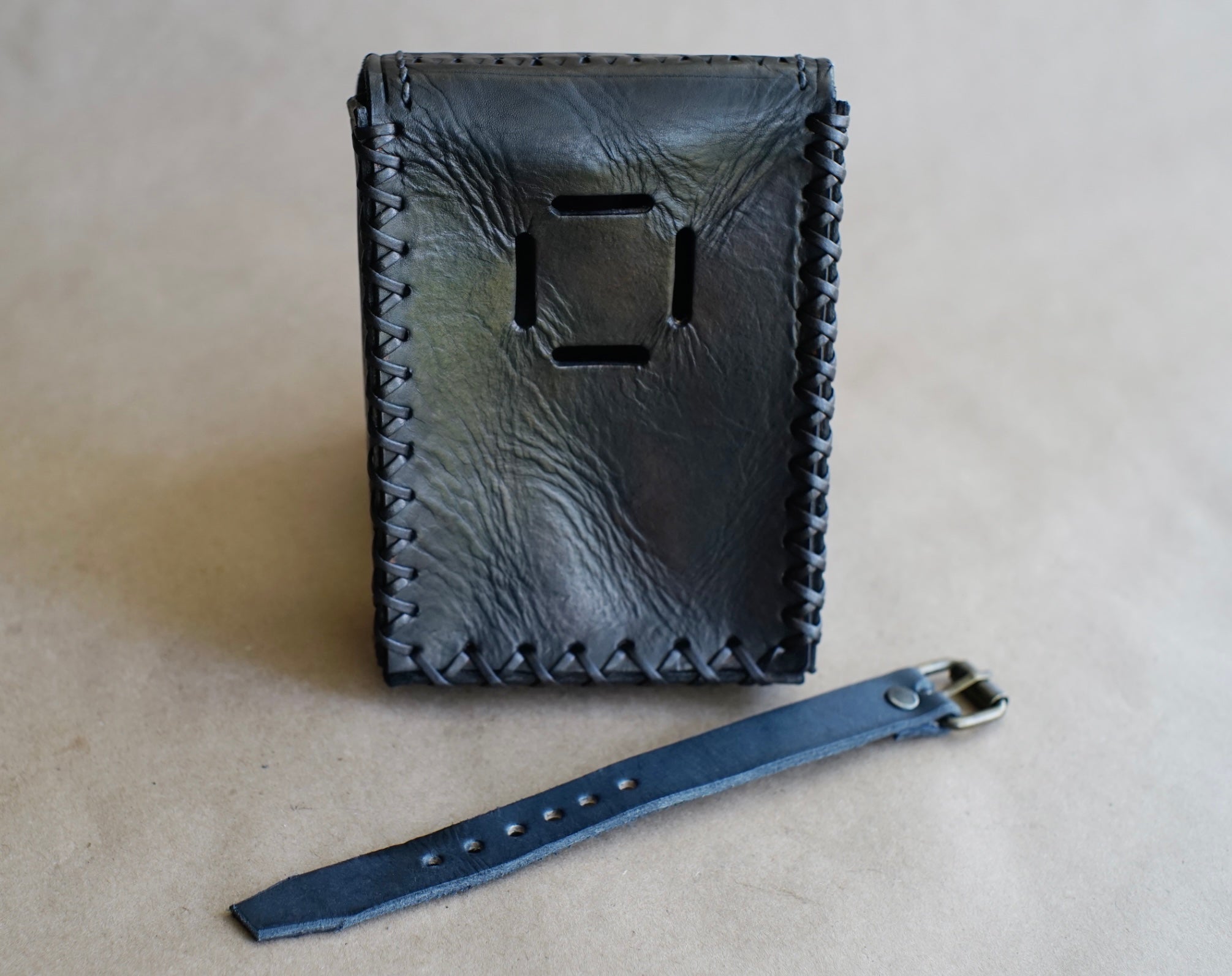 STASH POUCH - Brown - Rivets