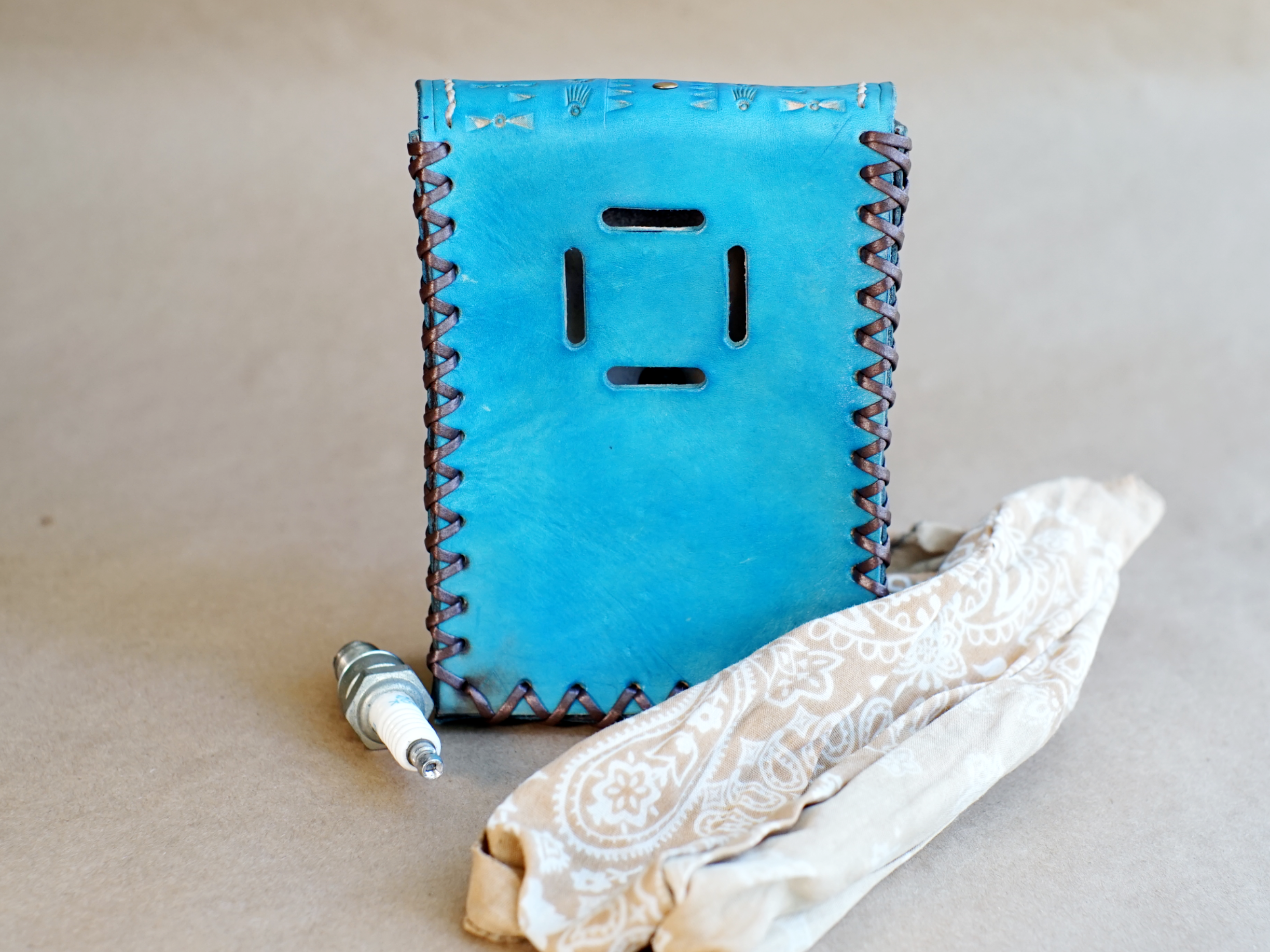 STASH POUCH - Turquoise - Stamped