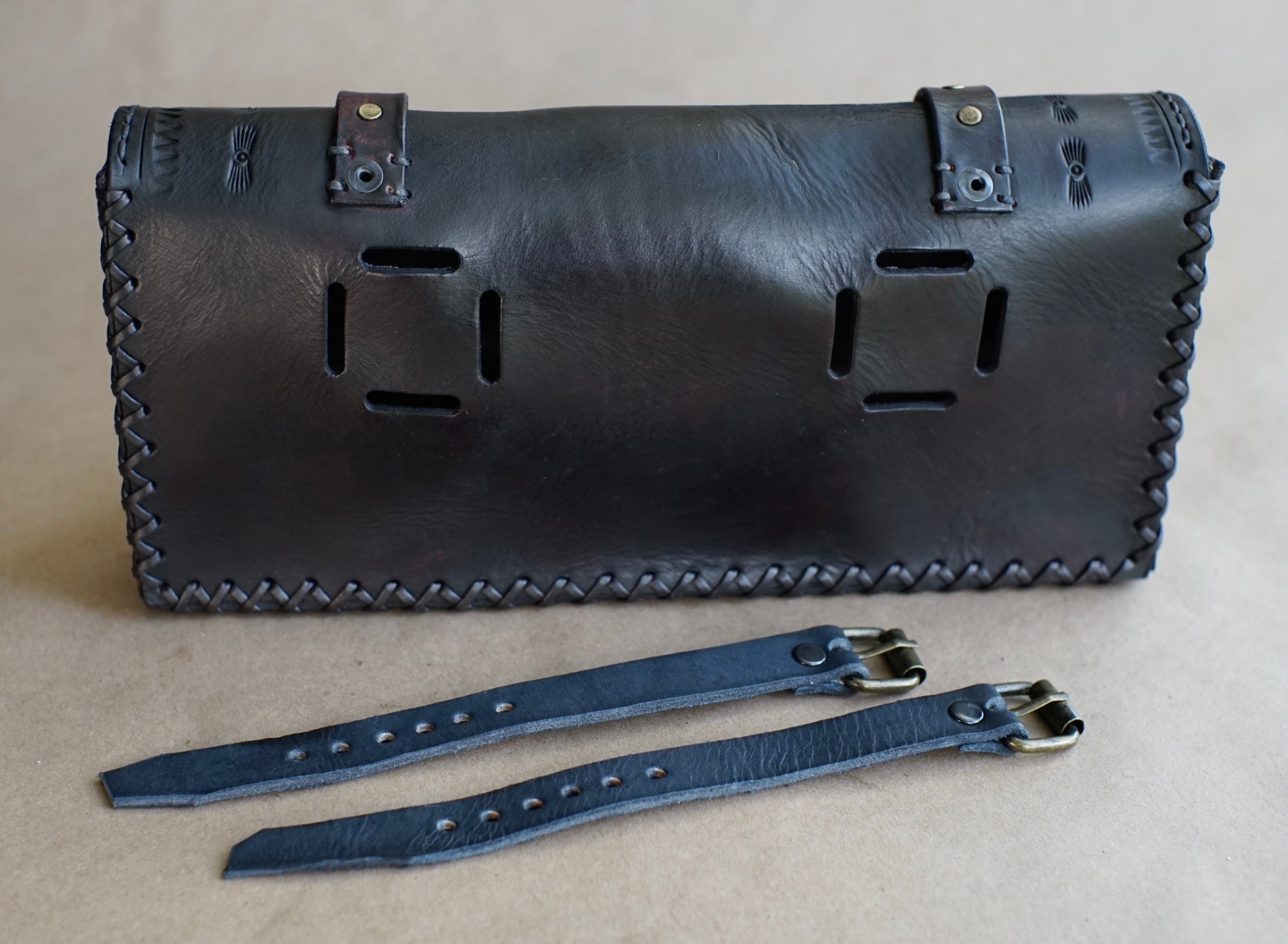 TOOL BAG - Black - Cobra with chain