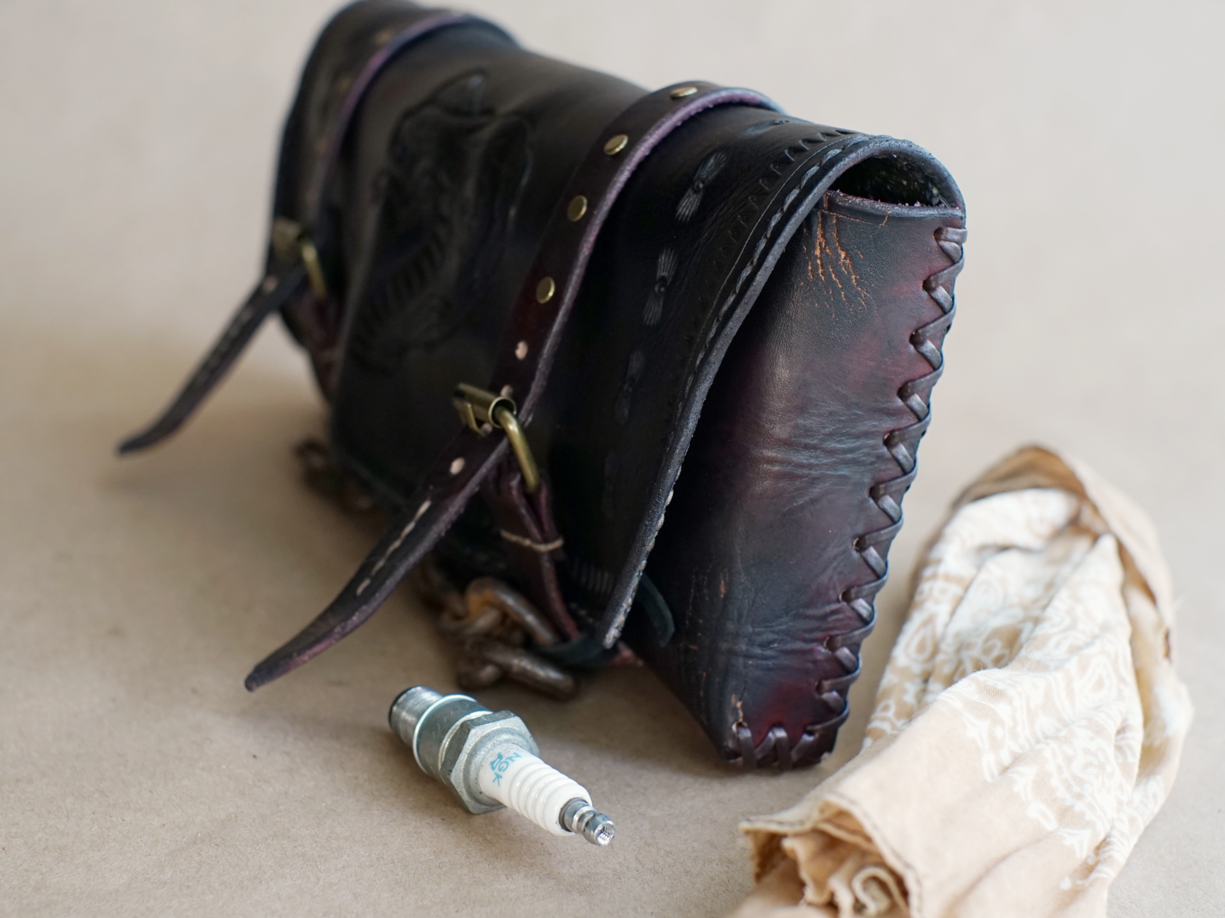 TOOL BAG - Black - Cobra with chain